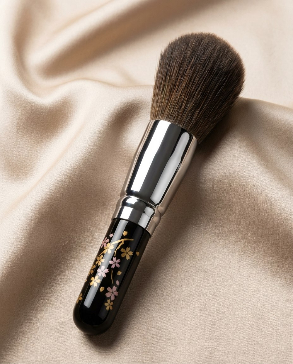 Кисть для лица RE20-1 круглая, серая, с рисунком