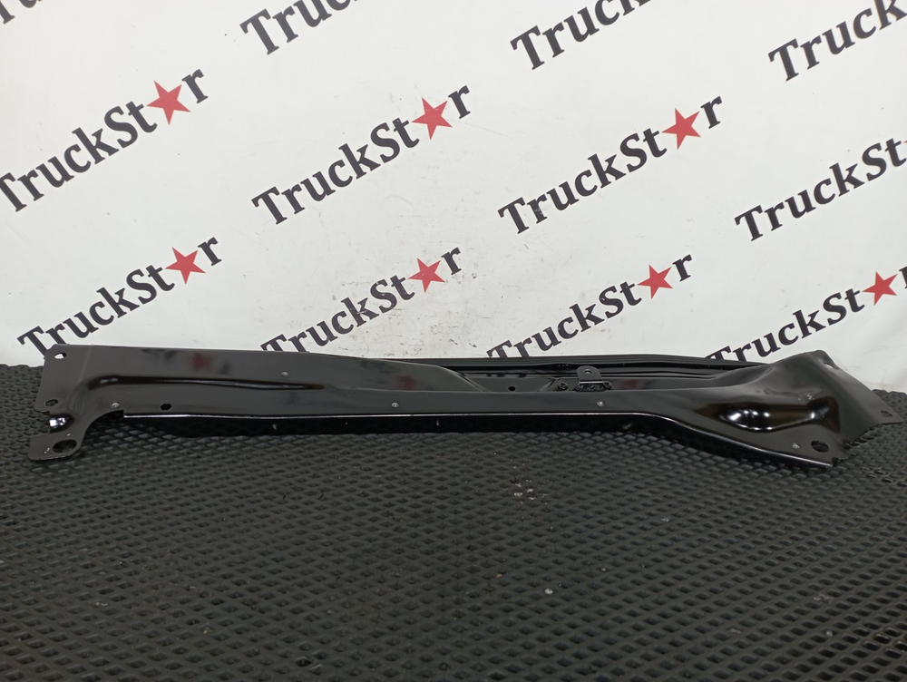 Усилитель двери левой 2020г.