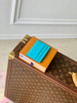 Louis Vuitton Double Card Holder