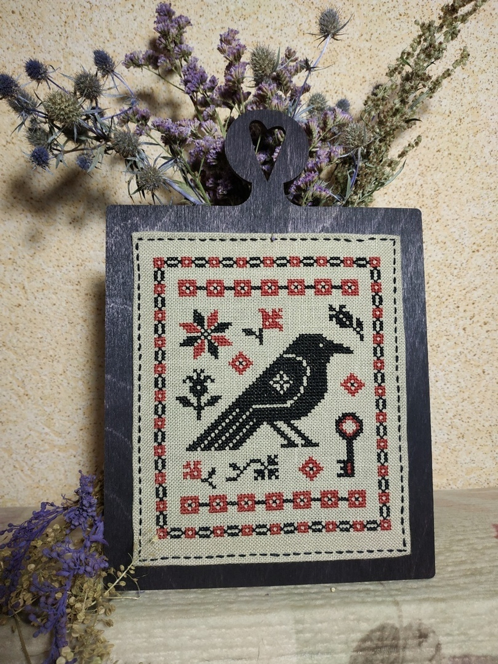 Хорнбук "Primitive heart"