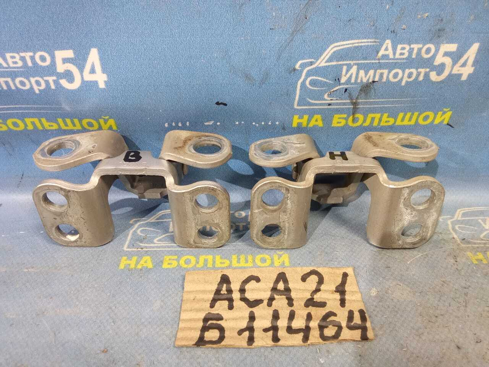 Петля багажника TOYOTA RAV4 2000-2005