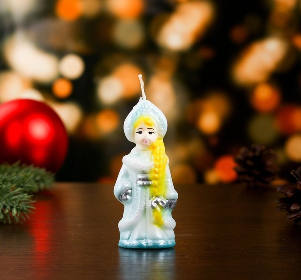 Свеча новогодняя "Снегурочка"