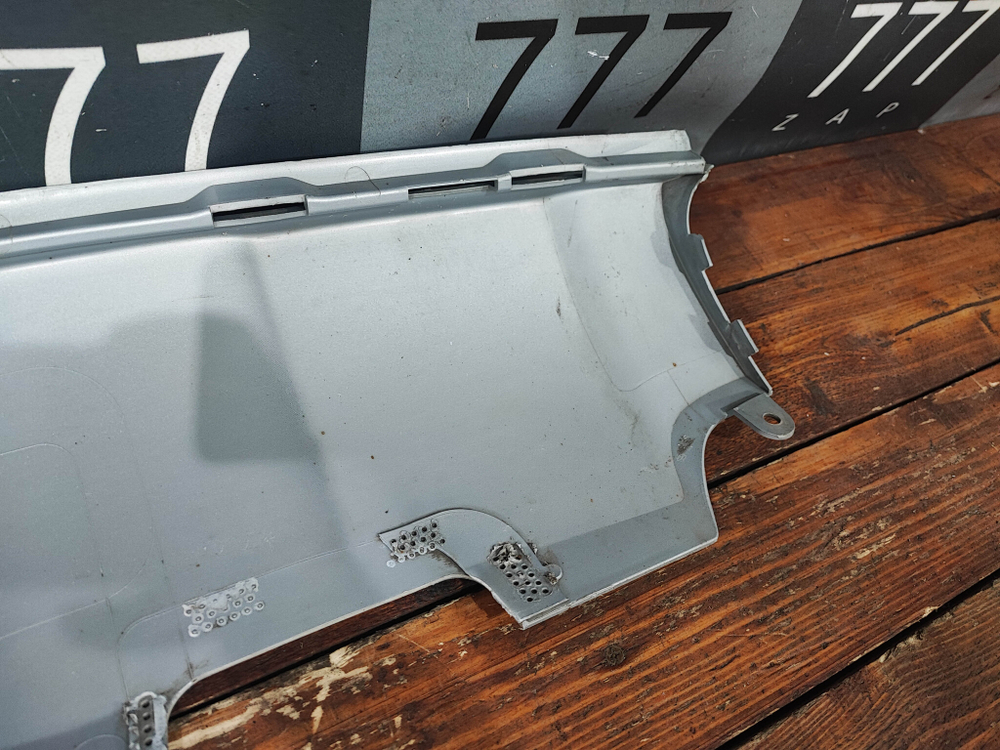 Накладка заднего бампера нижнияя Volvo XC60 1 13-17 Б/У Оригинал 31425494