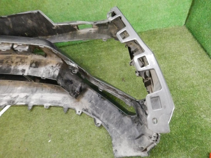 Бампер передний Lamborghini Urus (2017-2022)