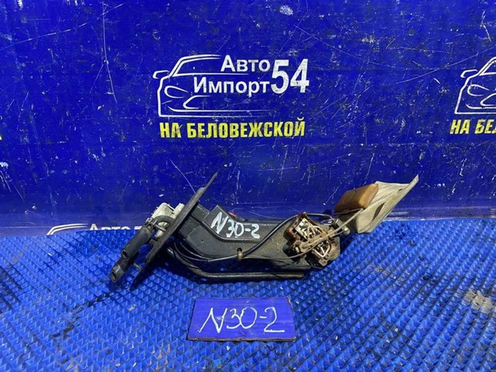 Бензонасос погружной NISSAN R'NESSA 1997