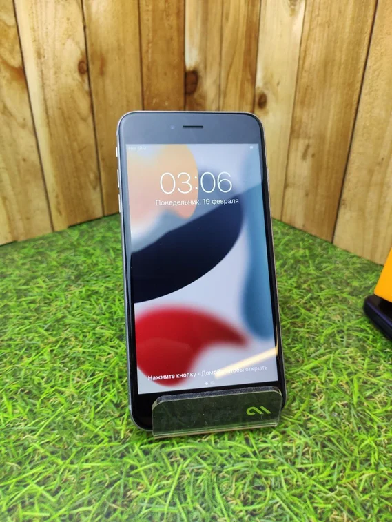 Смартфон iPhone 6s Plus 16Gb Silver (Витринный)