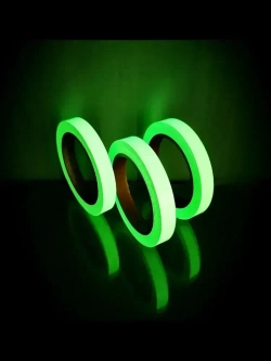 Светящаяся в темноте самоклеящаяся лента, ширина 15 мм, длина 10м