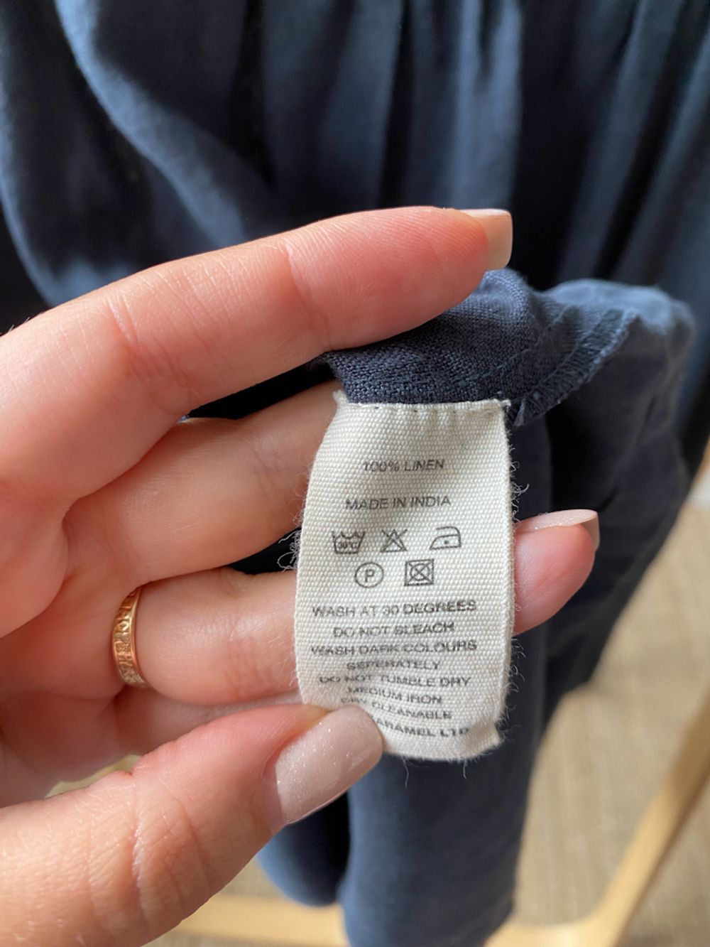 Льняное платье Caramel, 116