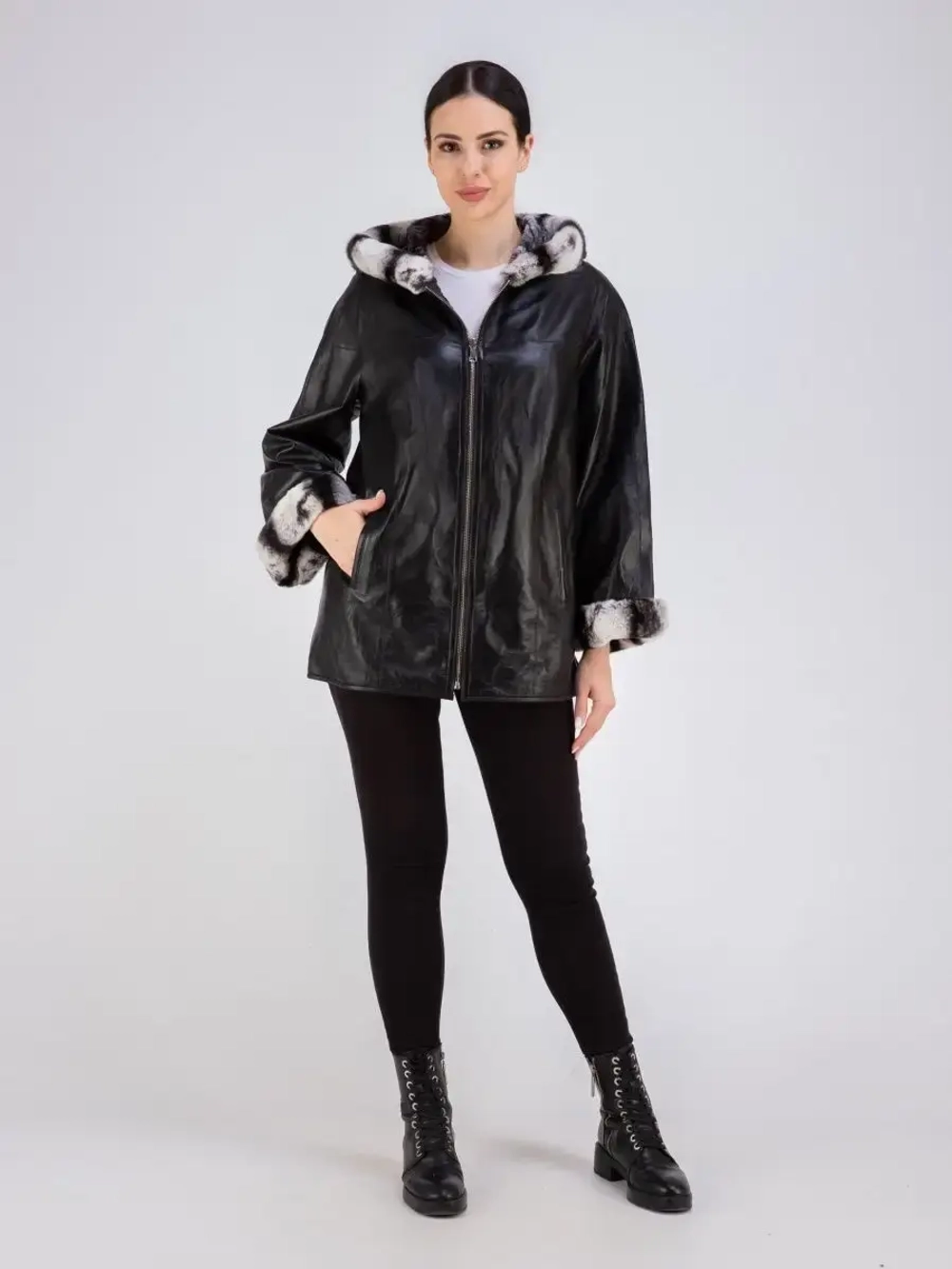 Куртка из натуральной кожи с капюшоном двустороннее