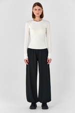 Лонгслив приталенный с чашками