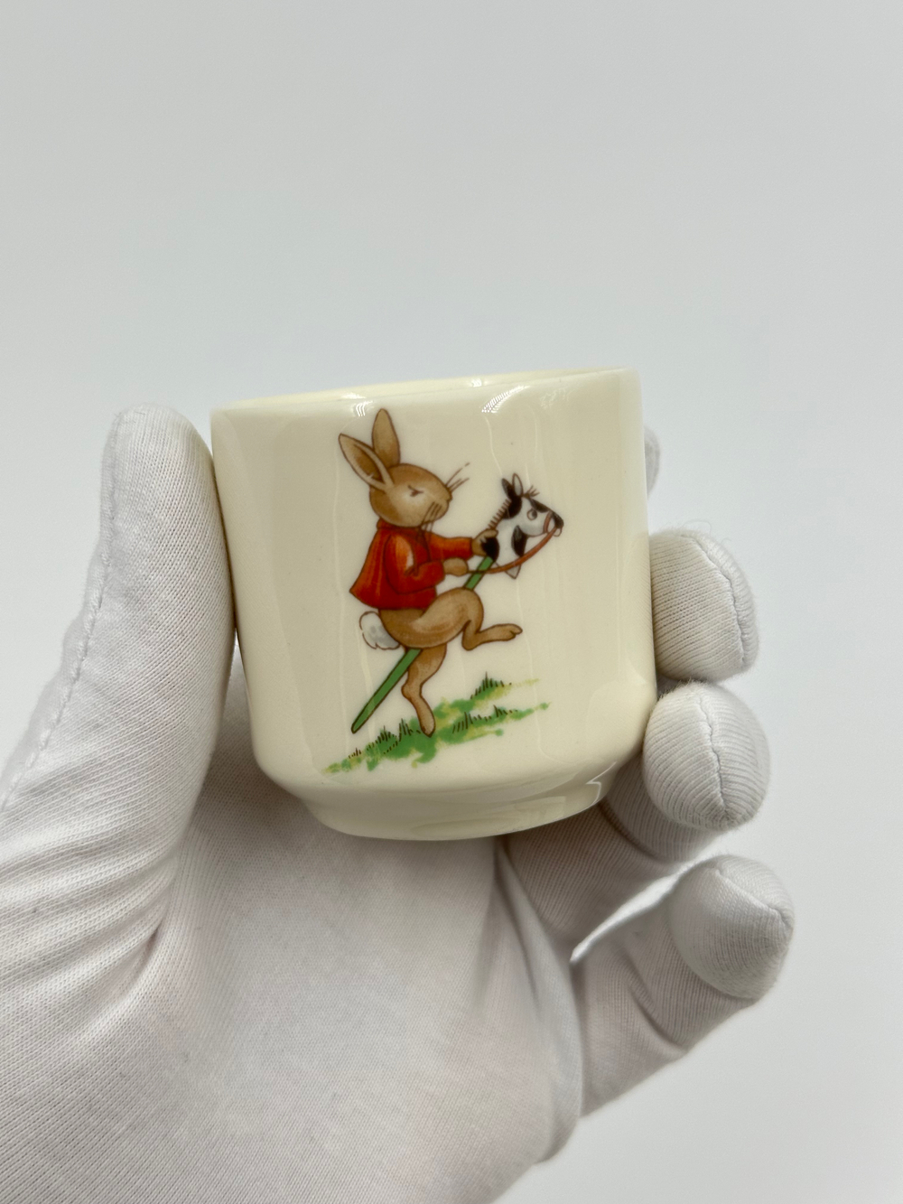 Подставка для яйца Royal Doulton Bunnykins