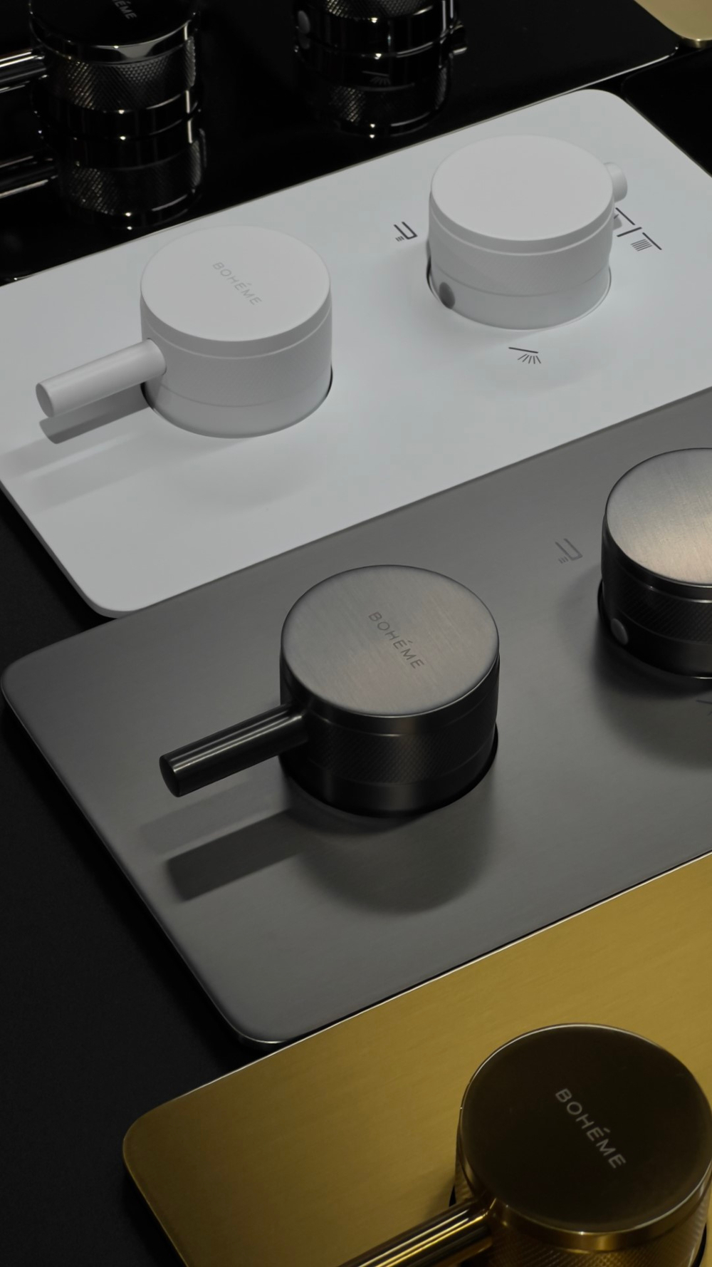 Смеситель встроенный с термостатом 2-х проходной MATT WHITE