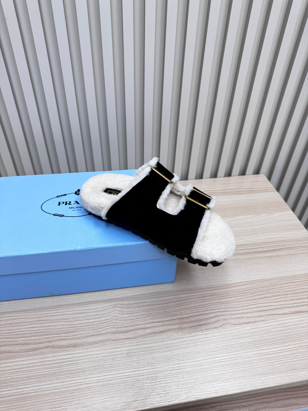 Prada Slides