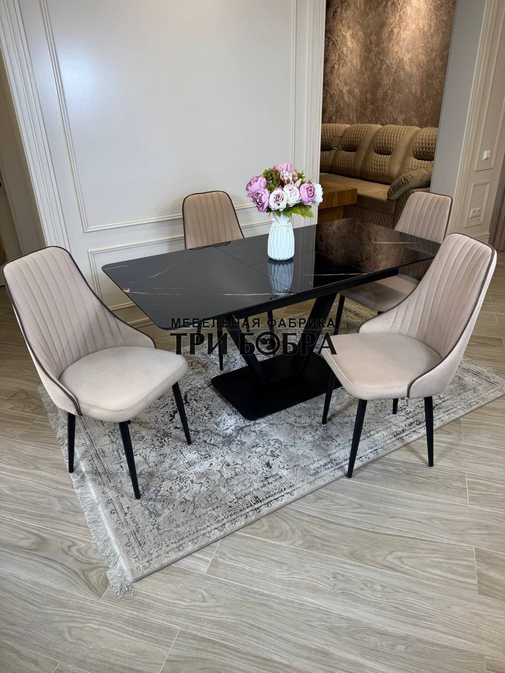 Кухонный раздвижной стол "Леон" Черный мрамор и стулья "Сорренто" 4 шт