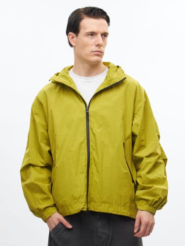 Салатовая ветровка East House с капюшоном