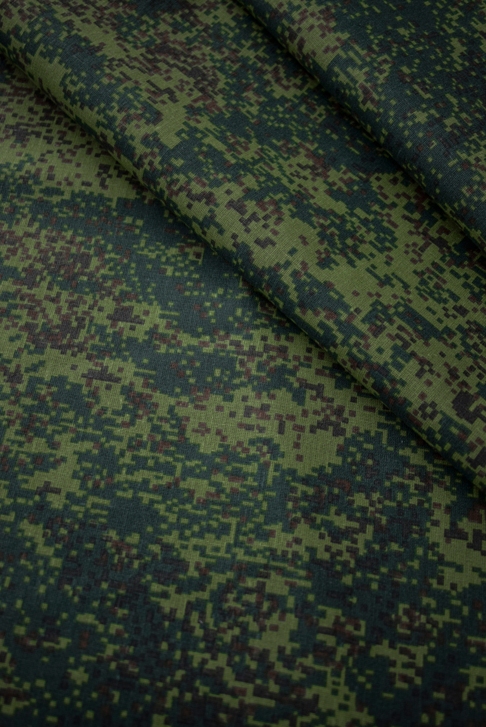 Ткань бязь плательная, рис. "Камуфляж пиксель", ширина 150 см, арт. 271