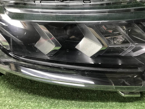 Фара правая Mitsubishi Outlander 3 (2018-н.в.) LED