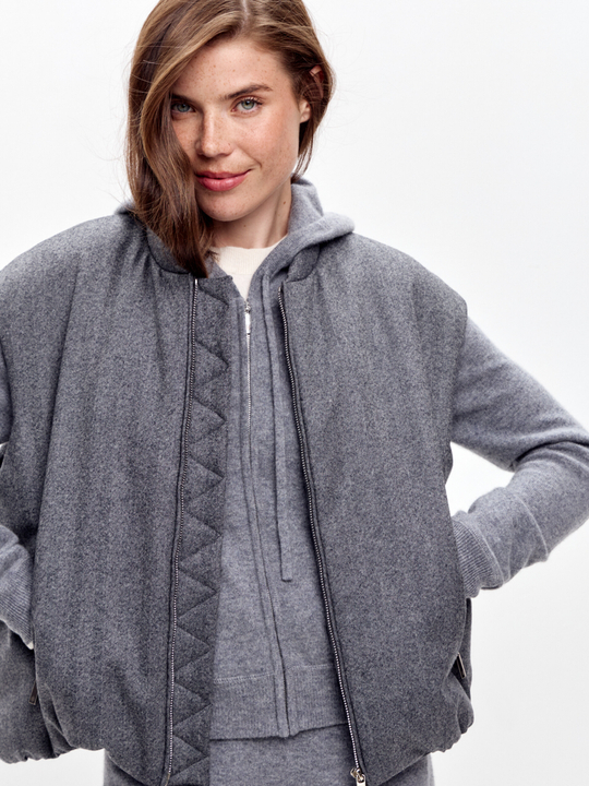 Жилет на молнии из шерсти