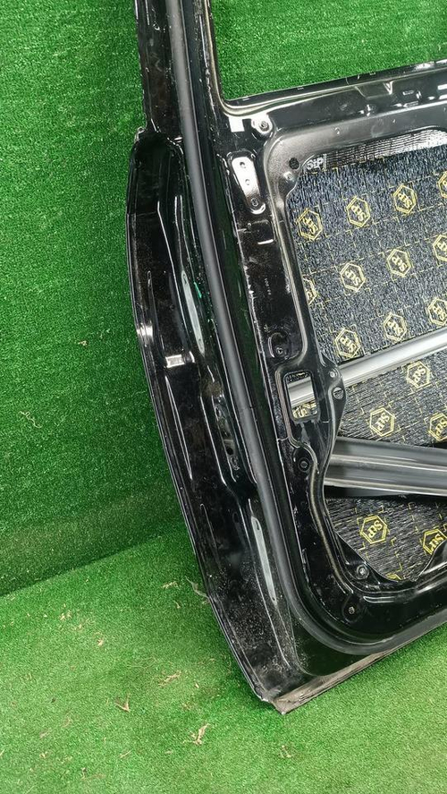 Дверь задняя правая Mercedes M GLE W166 (2011-2018)