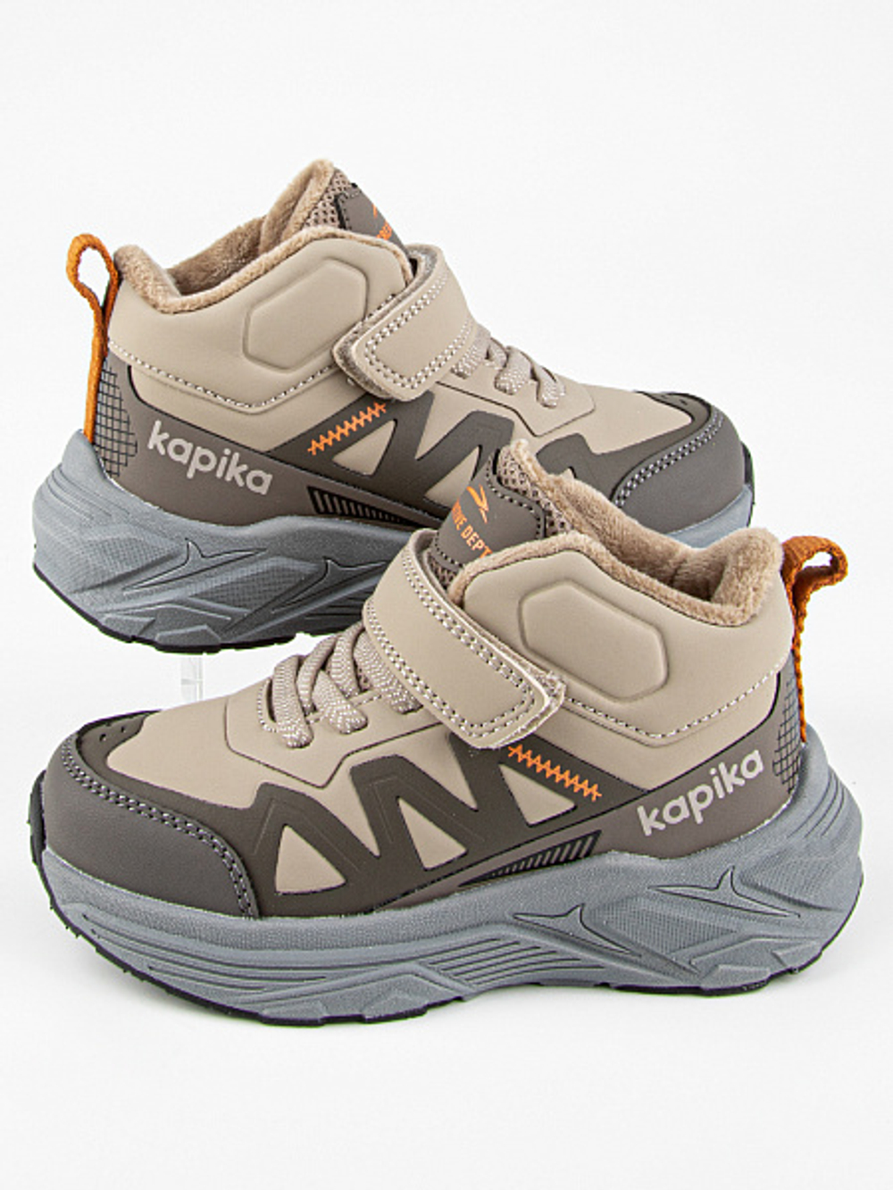 Кроссовки утепленные