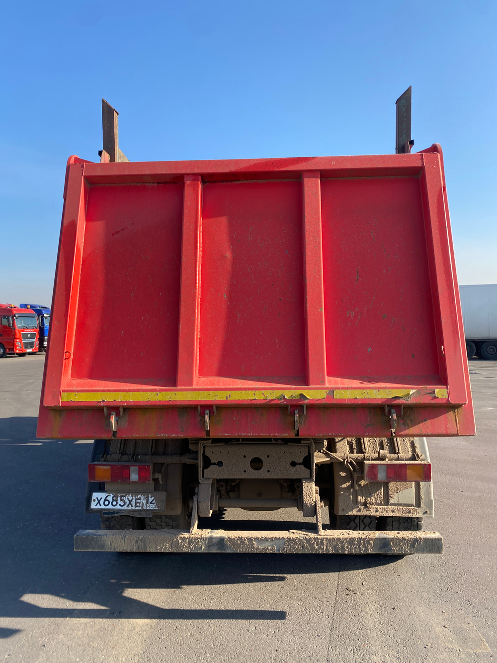 МАЗ 6501* 6x4 Самосвал 650126-8584-000 (Дизельный, 7,5 л, 292 л.с., МТ)