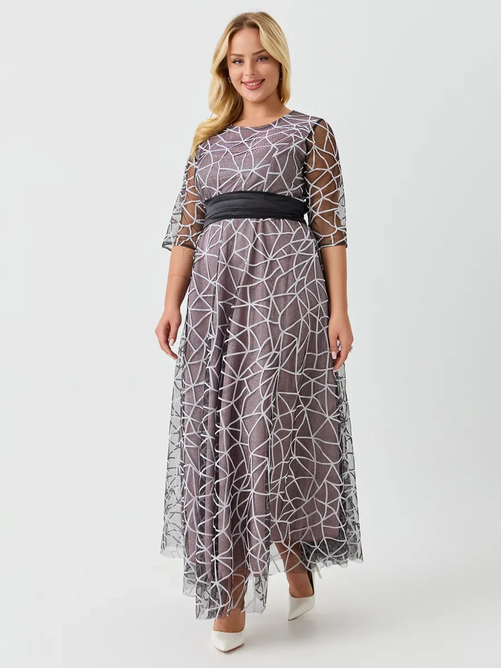 Платье вечернее блестящее