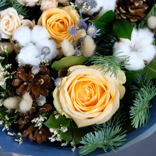 Купить Дизайнерский букет цветов «‎Утренняя молитва» с розами