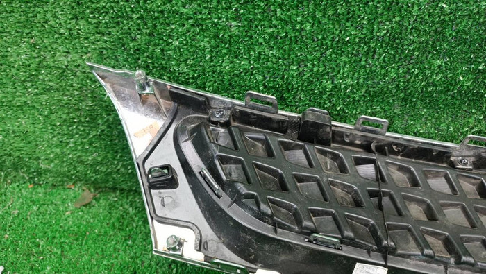 Решетка радиатора KIA Rio 4 X-Line (2017-2020)