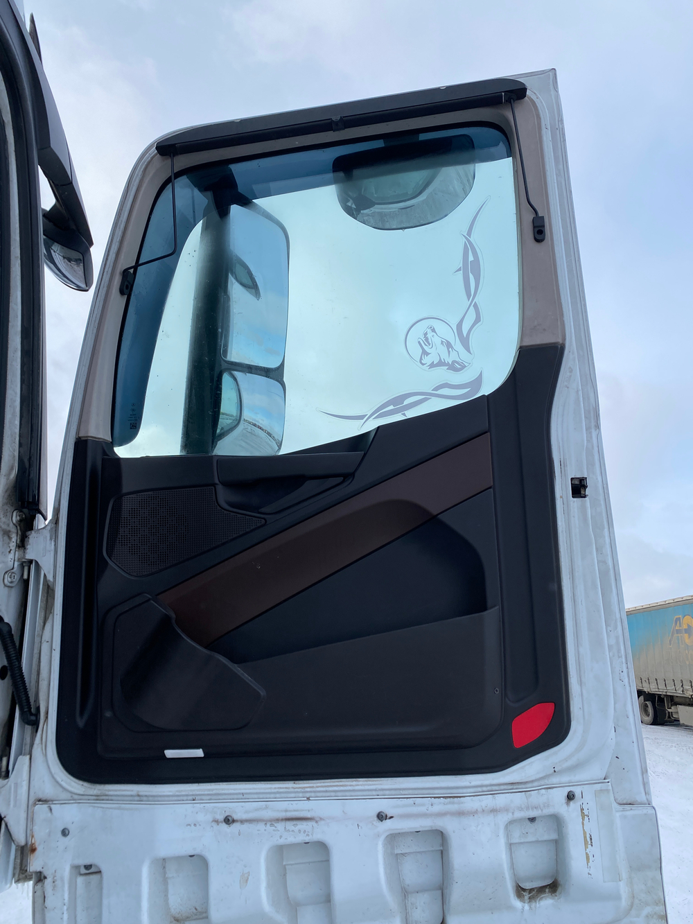 КамАЗ 54901 4x2 Седельный тягач 54901-94 (Дизельный, 11,9 л, 450 л.с., АТ)