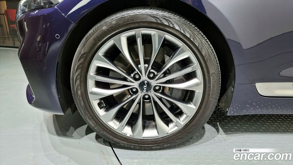 Kia The New K9 (Quoris/K900) 2 Generation 3.3 T-GDI AWD (02.2022)