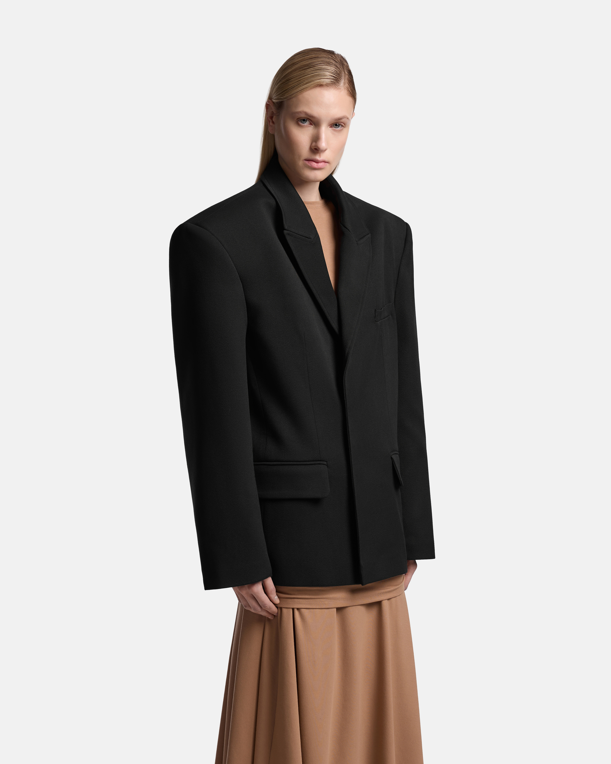 ПИДЖАК СТРОГОГО СИЛУЭТА
