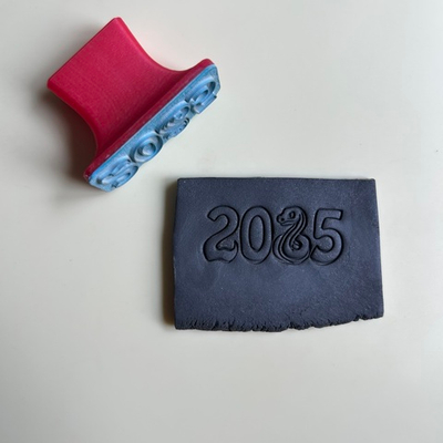 Штамп "2025"