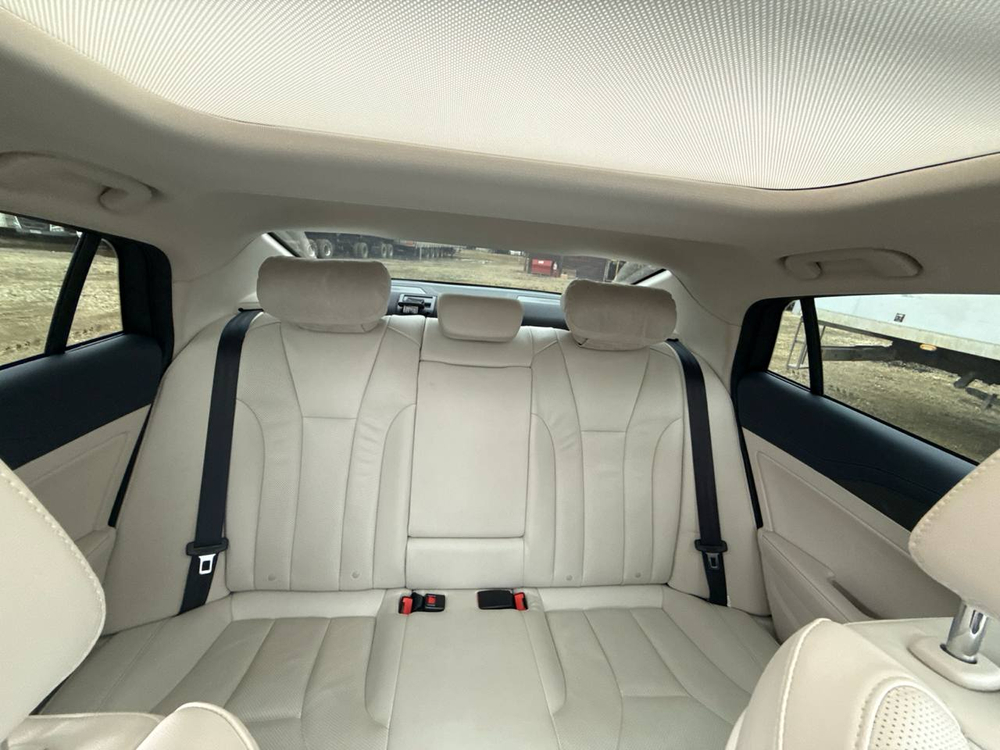 HONGQI H5 1.8T Flagship