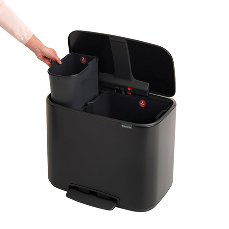 Мусорный бак Bo Pedal Bin 11+23л Brabantia Черный матовый