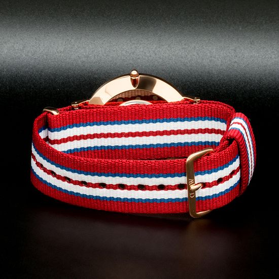 Наручные часы Daniel Wellington 0112DW 40 мм