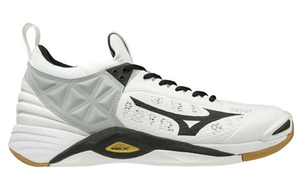 Mizuno Wave M0mentum 2 Textile, Synthetic Leather Comfortable Slip Resistant, Abrasion Resistant, Breathable Low top