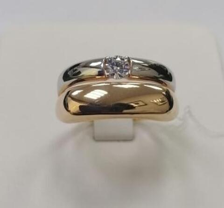 Кольцо из золота с фианитами