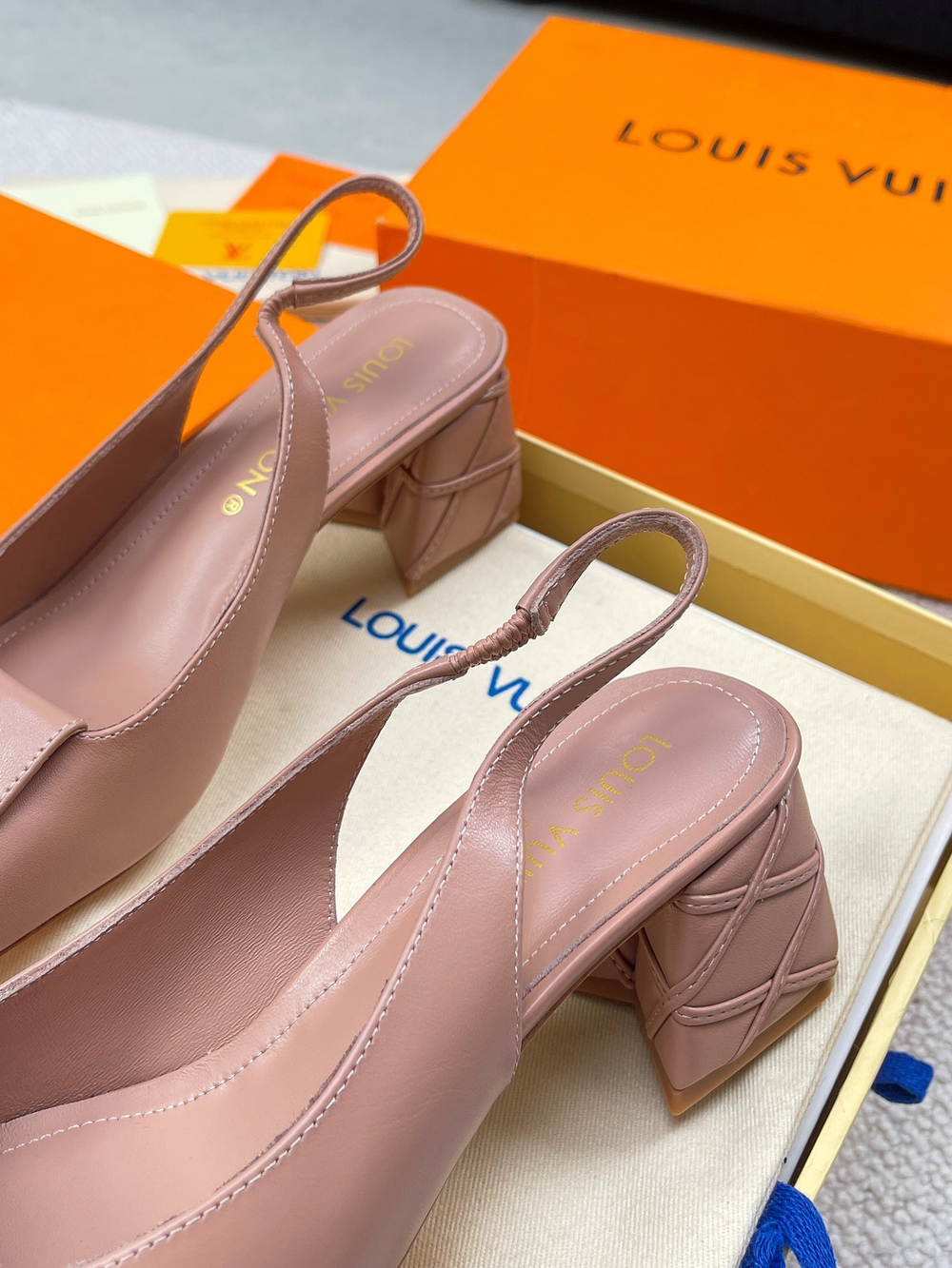 Louis Vuitton Shake Slingback Pump