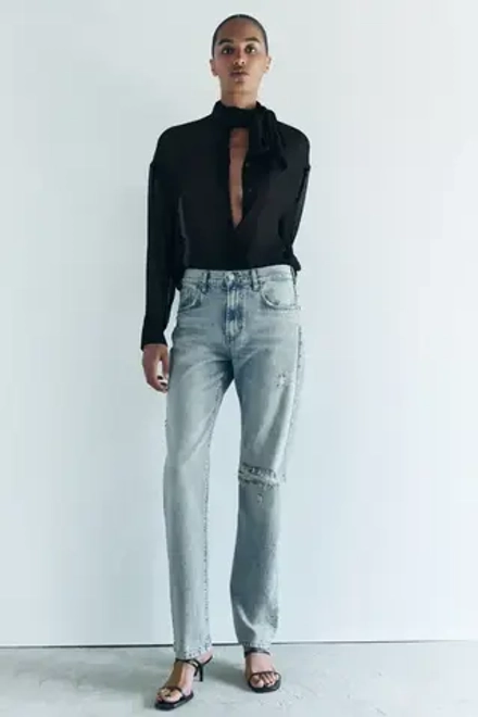 ZARA ДЖИНСЫ RELAXED СО СРЕДНЕЙ ПОСАДКОЙ — ZW COLLECTION, ГОЛУБОЙ