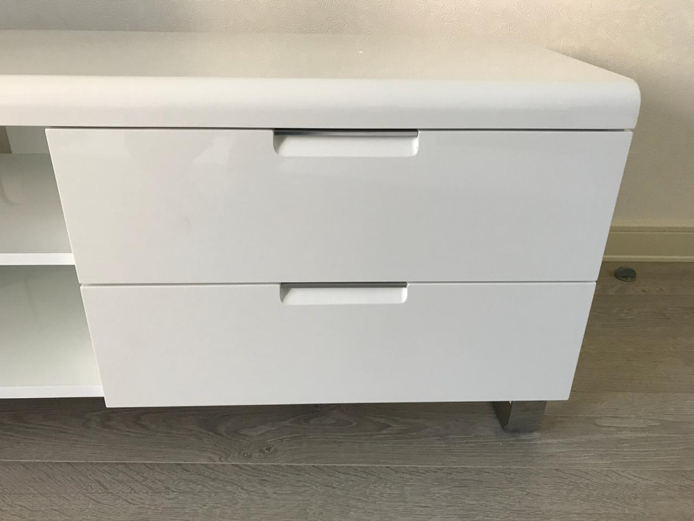 Тумба DUPEN TV 602 белая