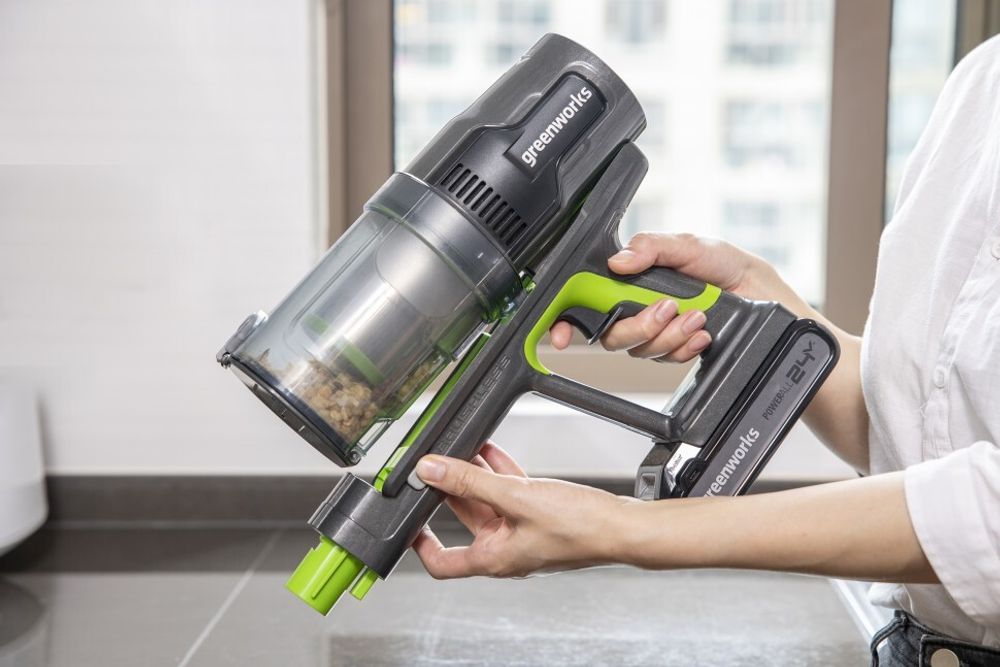 Пылесос беспроводной вертикальный аккумуляторный Greenworks 24В G24SVK4 с АКБ 4 А*ч и ЗУ, Арт. 4700607UB