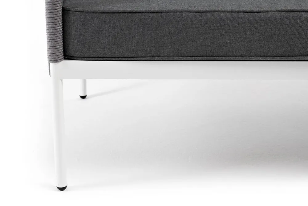 "Канны" диван 3-местный плетеный из роупа, каркас алюминий белый муар, роуп светло-серый круглый, ткань серая 017