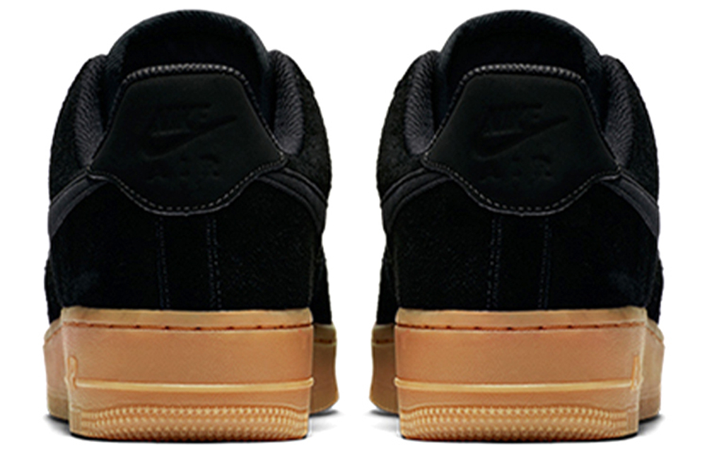 Кроссовки Nike Air Force 1 07 (Женская размерная сетка)