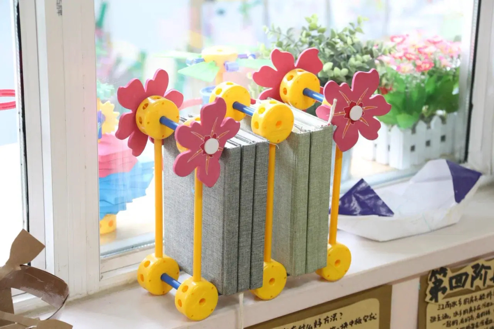 THINKERTOY набор для группы 3-4 года (начальный уровень)