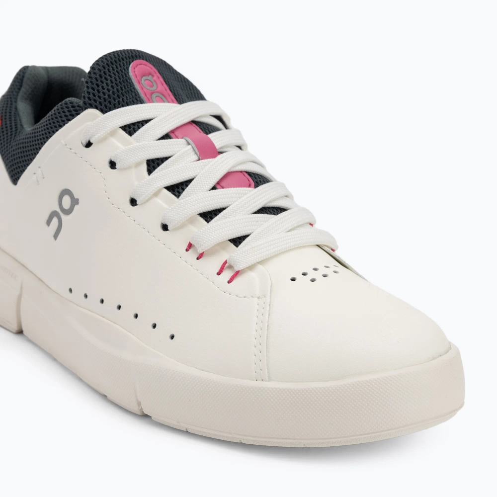 Женские Кроссовки On The Roger Advantage white/savannah