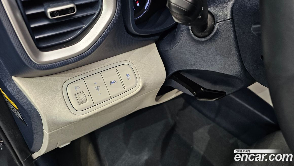 Hyundai Venue 1.6 Modern (03.2020)