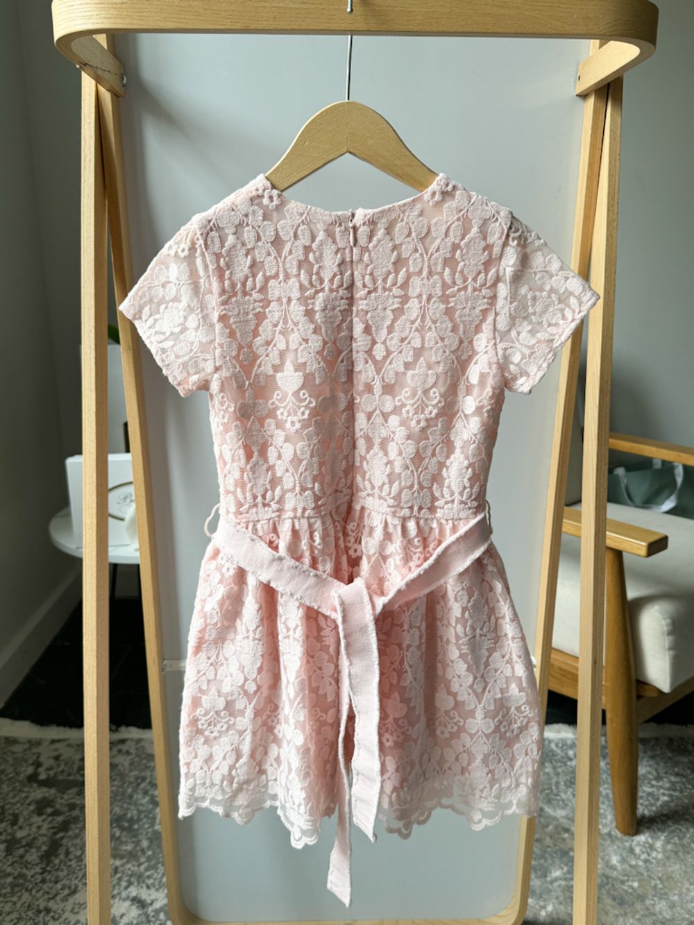 Кружевное платье Liu-Jo, 104