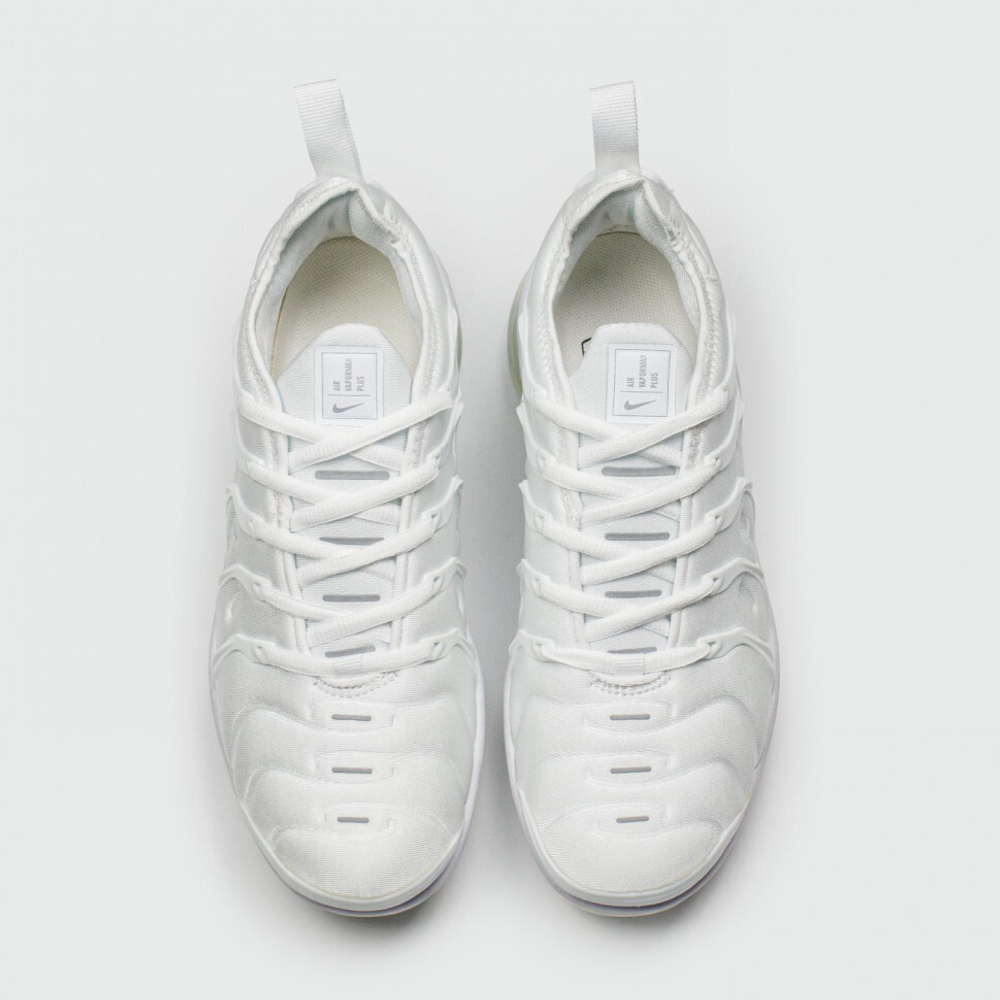 кроссовки Nike Air Vapormax Plus White Wmns