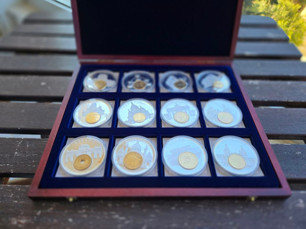 Europe. Set of 12 European Coin Medals — A Celebration of Cultural Heritage and Iconic Landmarks