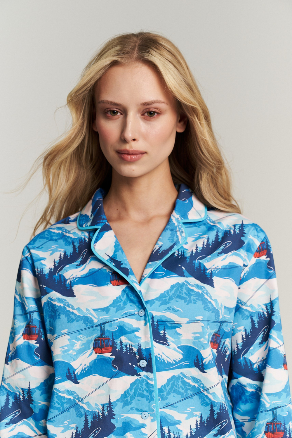 Костюм двойка из сатина горы - размер S-M